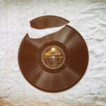 Vinyle 78 tours : format ancien, lecture, valeur et précautions