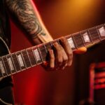 Accord G à la guitare : positions faciles, variantes et conseils