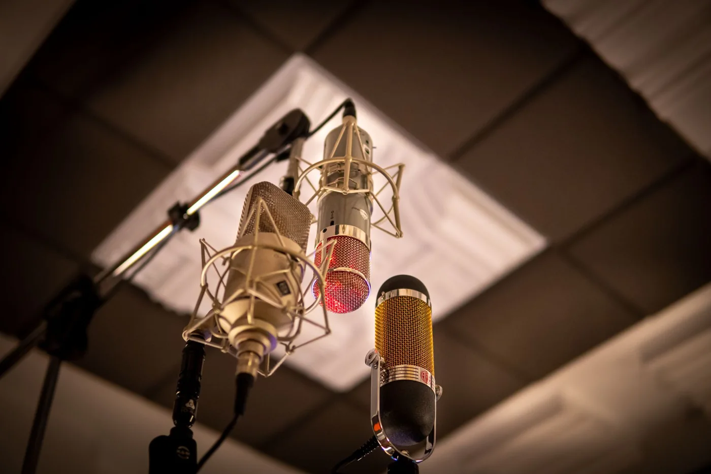 Créer une chanson personnalisée : les méthodes, sites et prix